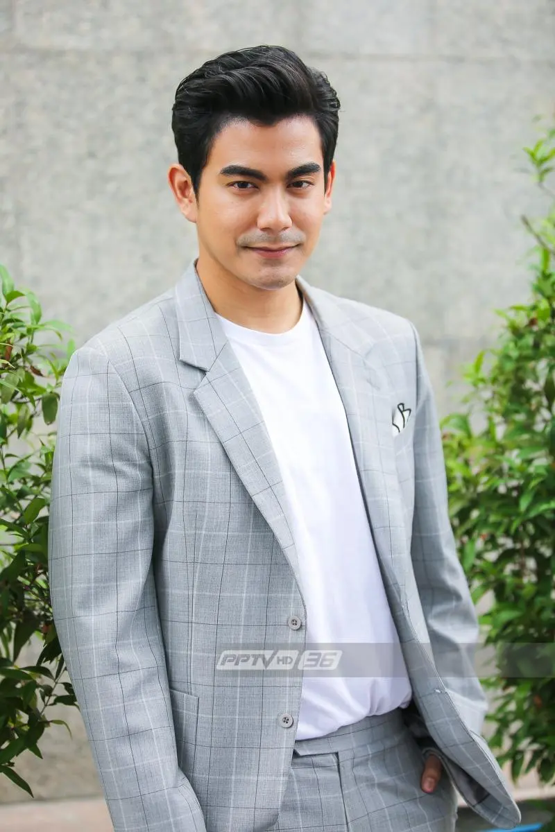 รวมสูทหล่อๆเท่ๆ