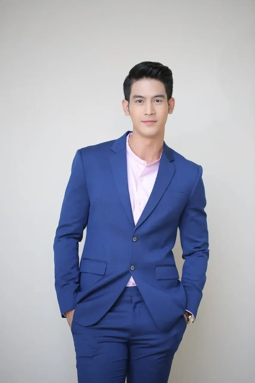 รวมสูทหล่อๆเท่ๆ