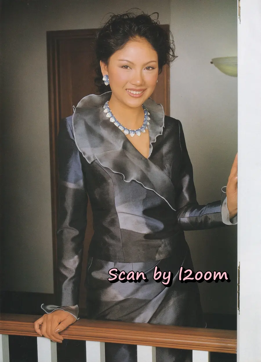 (วันวาน) เอมมี่ มรกต @ นิตยสาร หญิงไทย ปีที่ 29 ฉบับที่ 686 ปักษ์แรก พฤษภาคม 2547