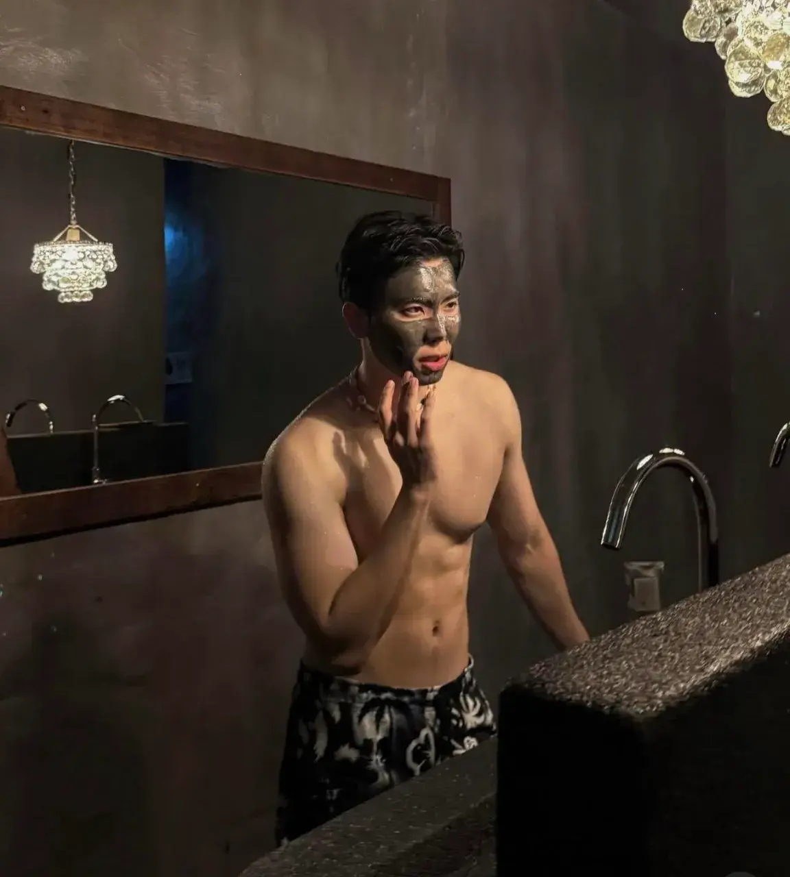 ยั่วลิ้นพรีเมี่ยม