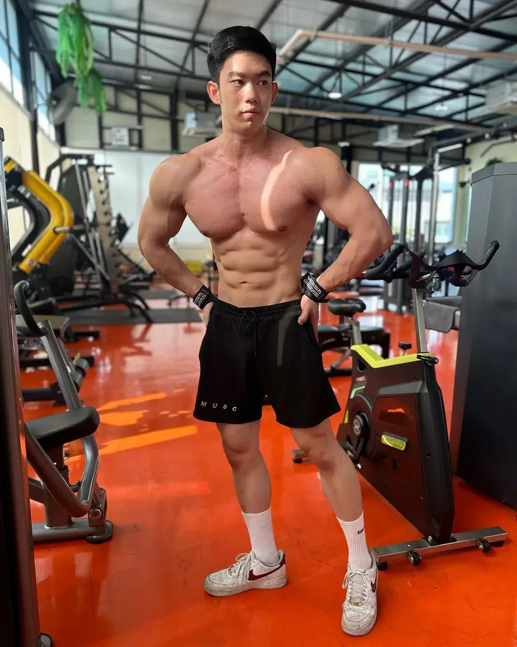 มวยโค้ก อ๊อกมั้ย