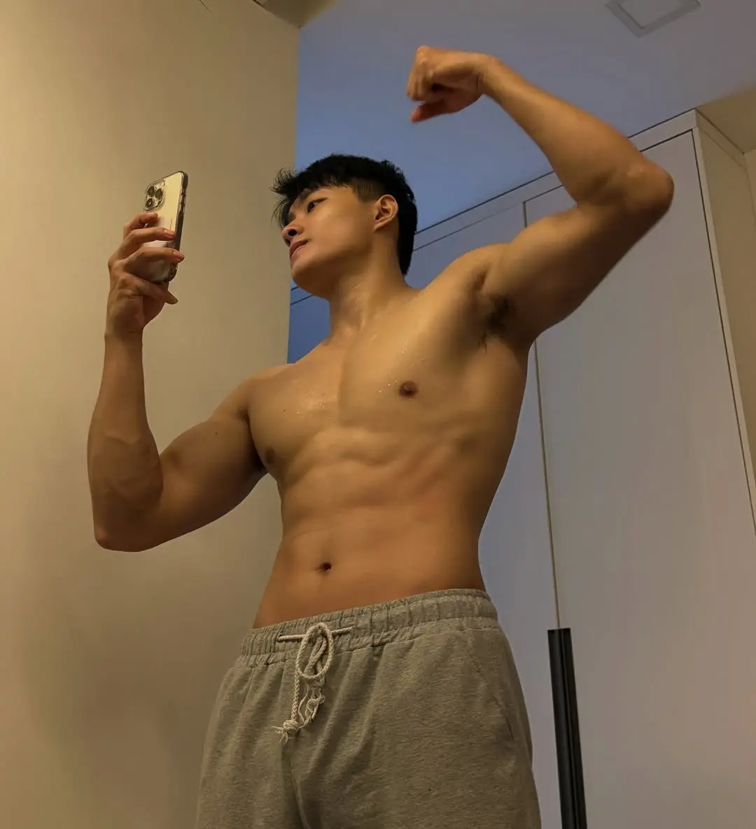 หุ่นป๋าน่ารัก