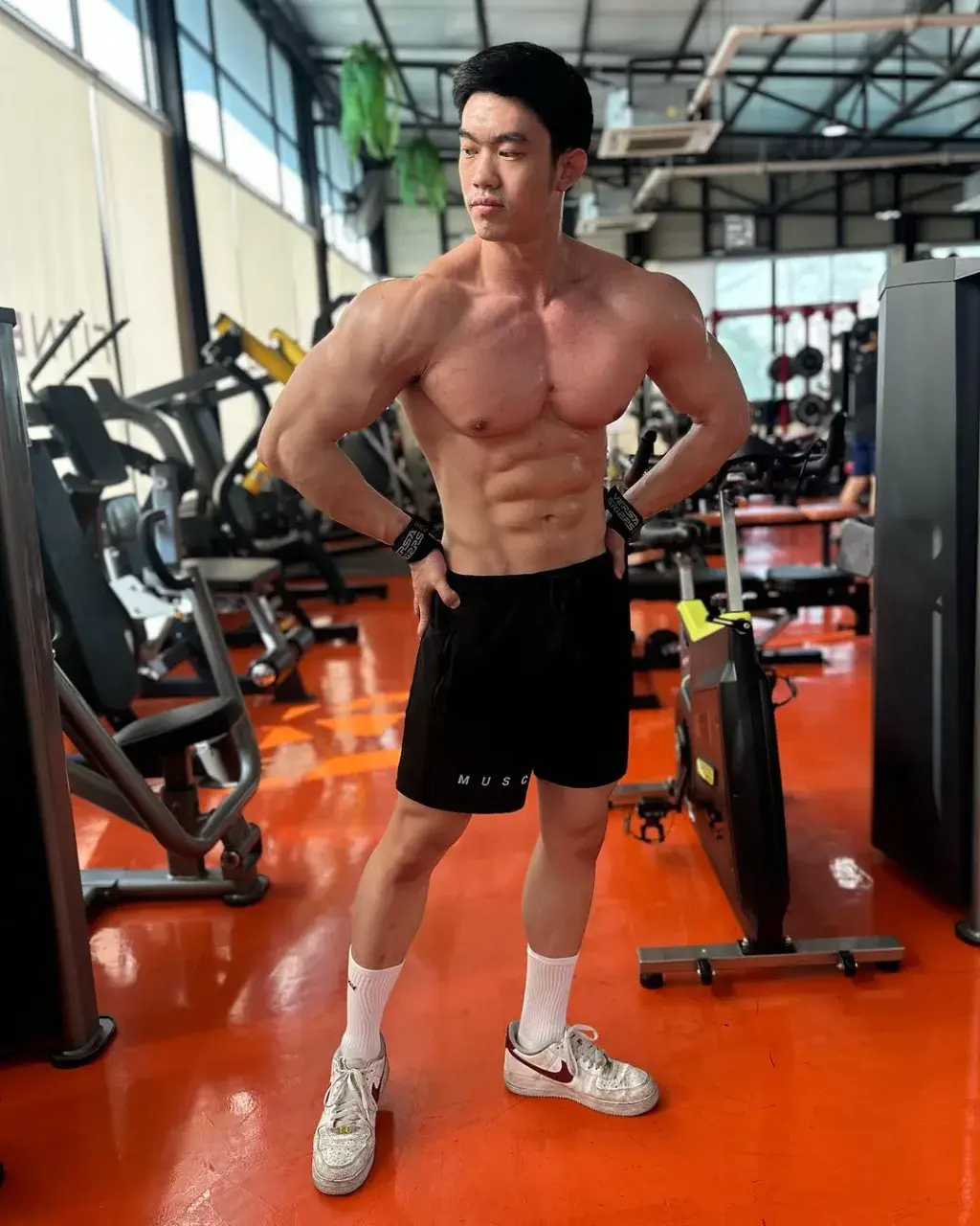 หุ่นป๋าน่ารัก