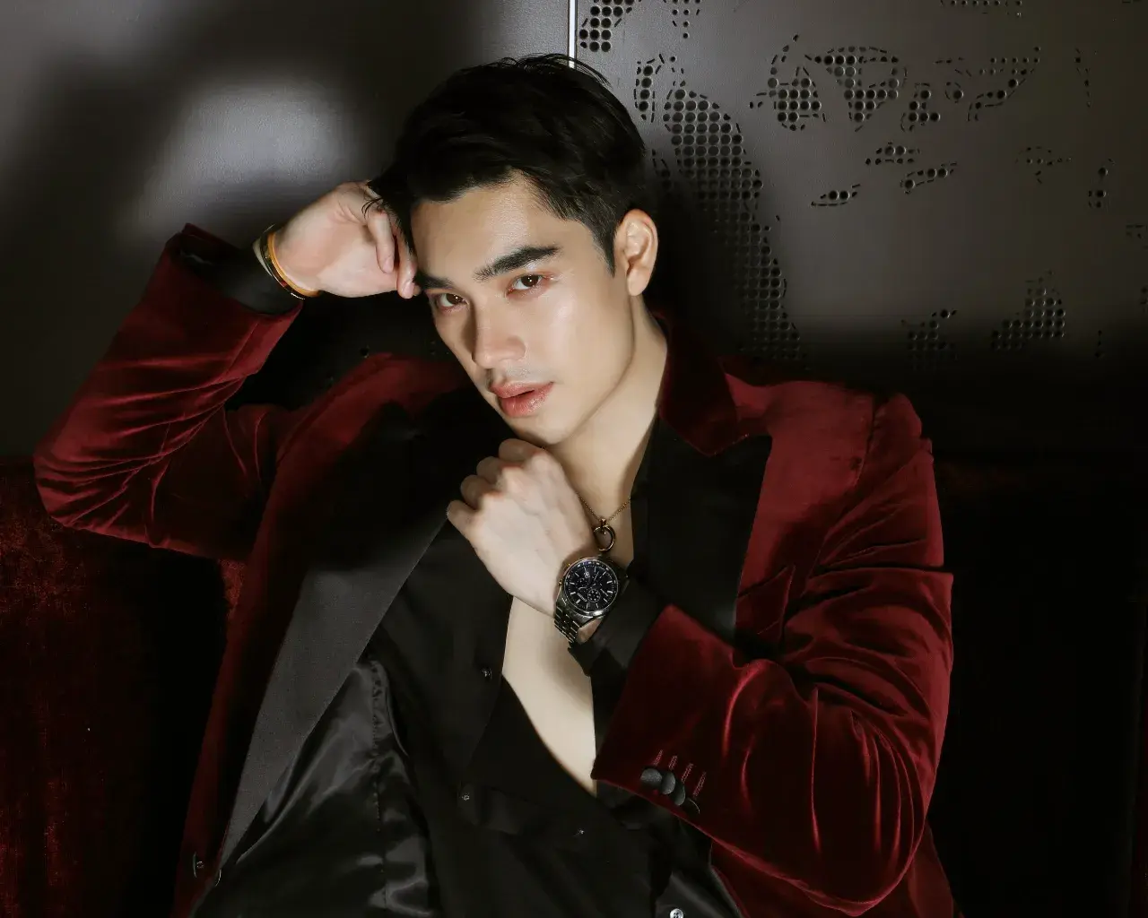 หนุ่มๆของเซอร์ราว