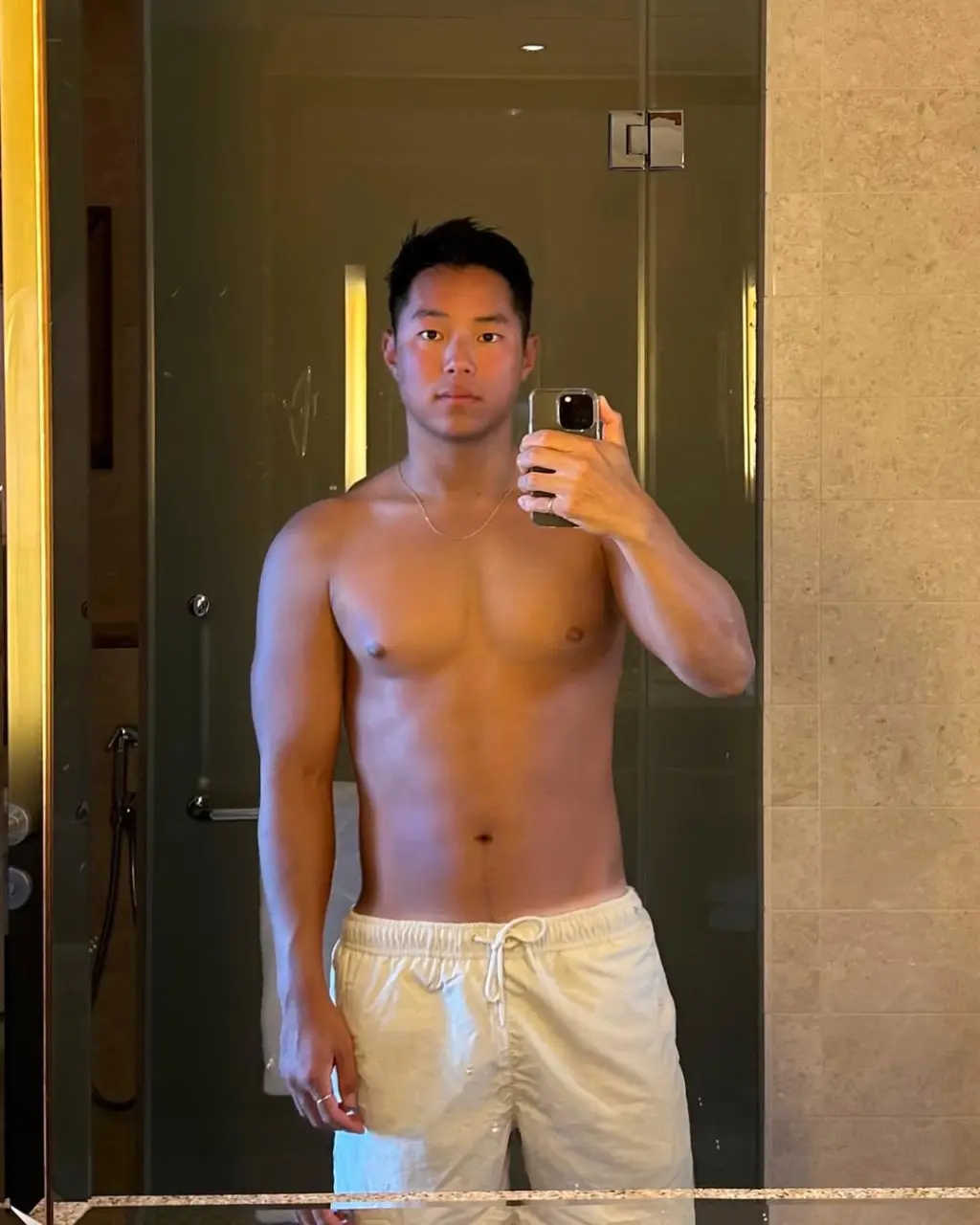Cool GUY : Vero Lee
