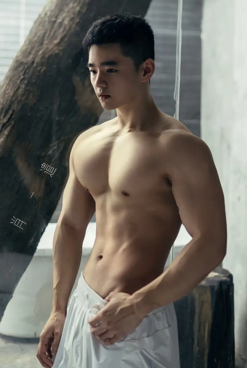Cool and cute guy : 木木爱喝冰美式