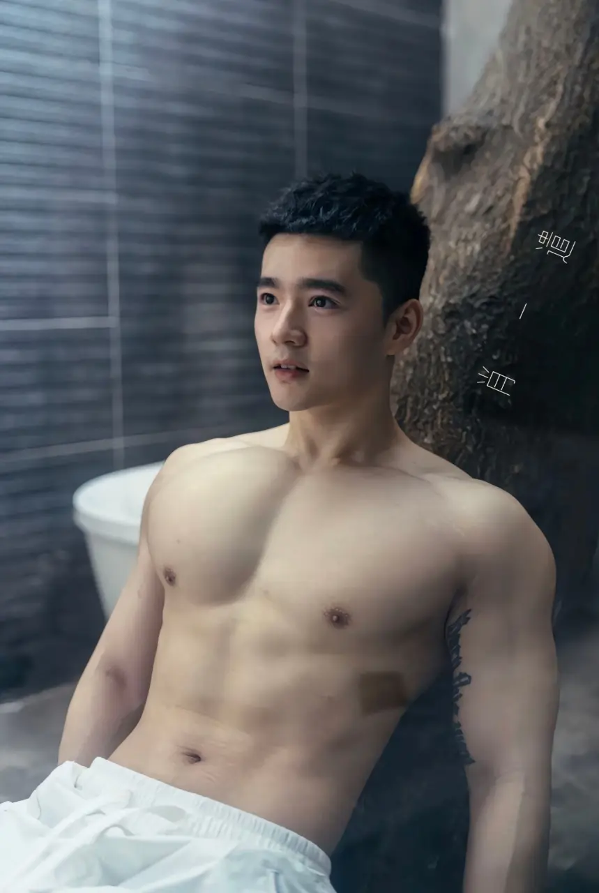 Cool and cute guy : 木木爱喝冰美式