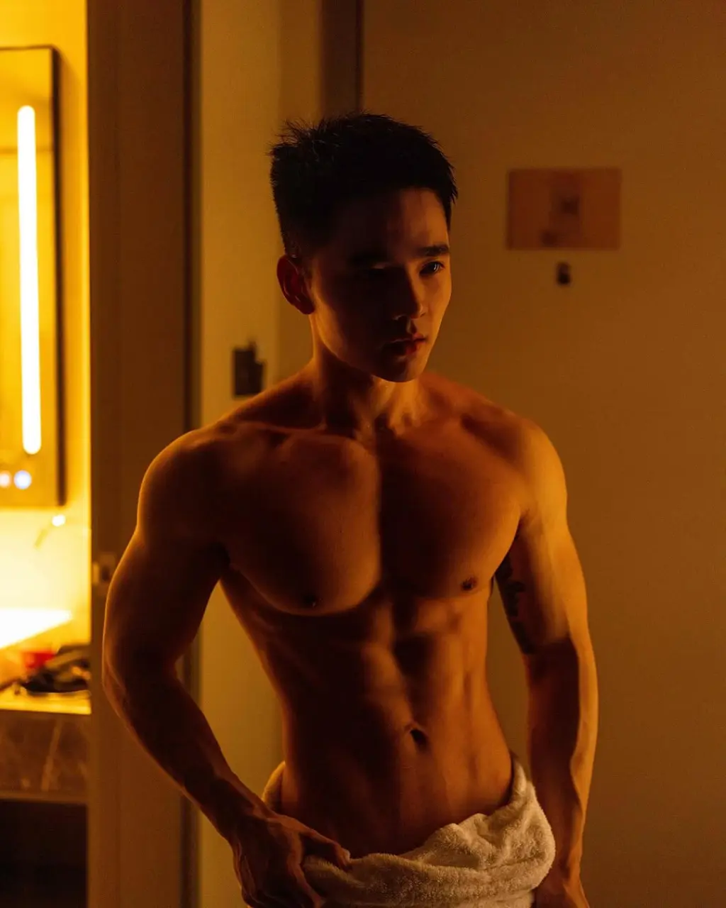 Cool and cute guy : 木木爱喝冰美式