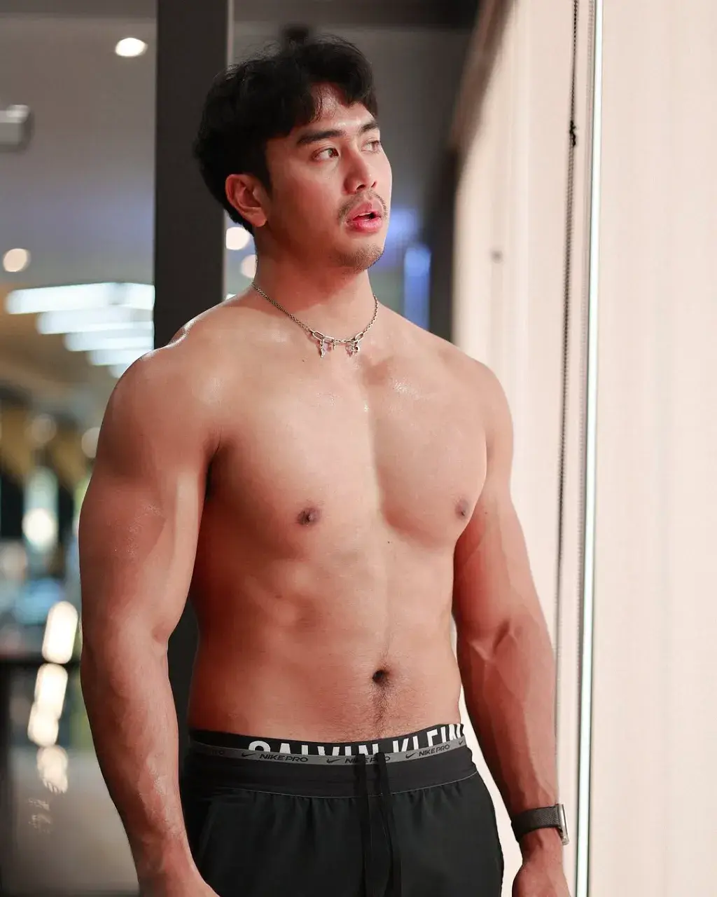 ขนอุยทำเราจะตุยเพราะน้ำหมดตัว