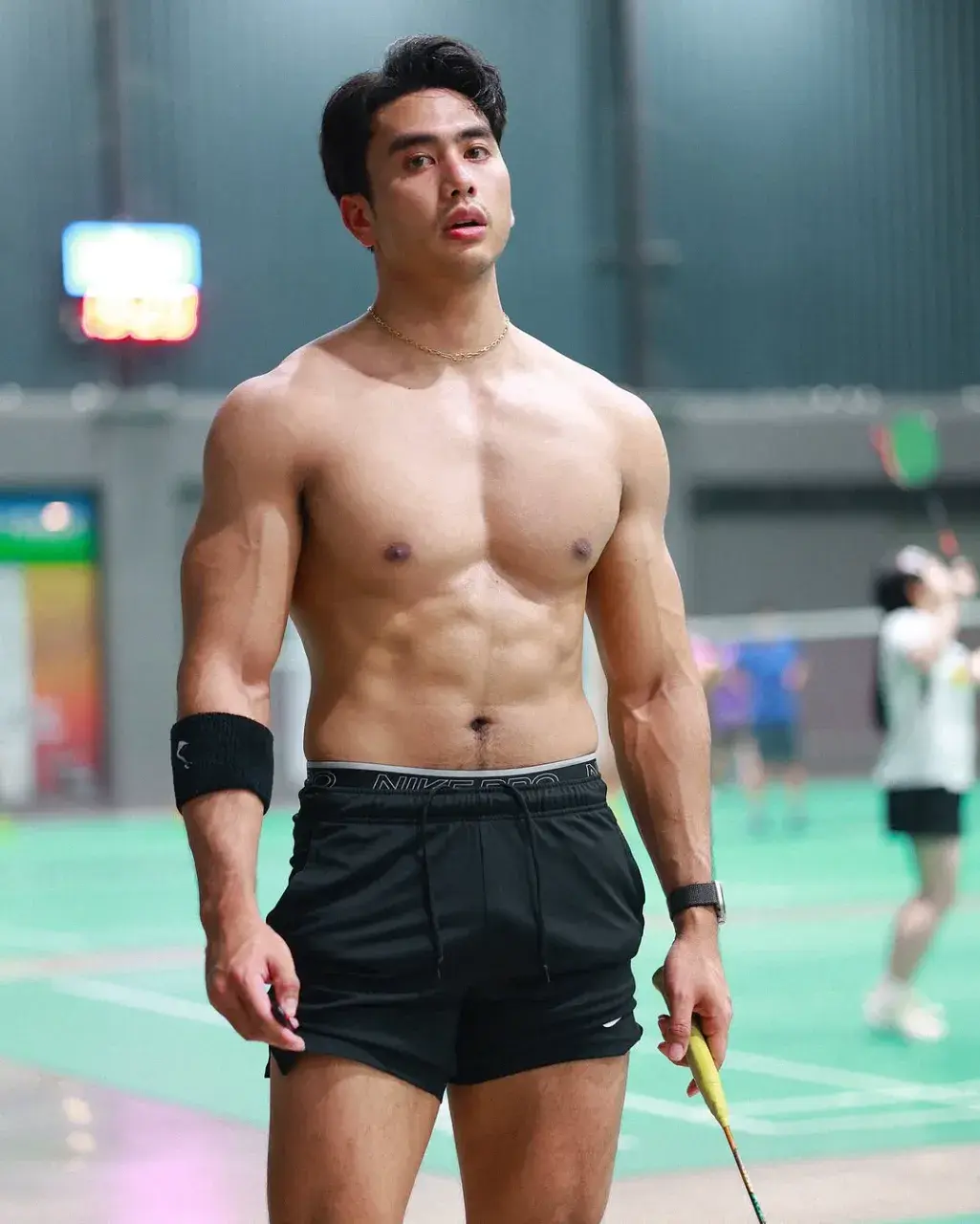 พี่ล่ำทำฉันแตก