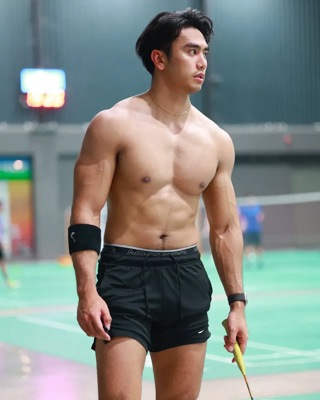 พี่ล่ำทำฉันแตก