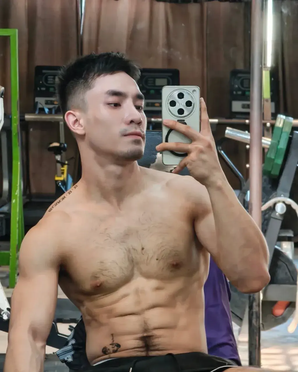 นิยมขนอุย