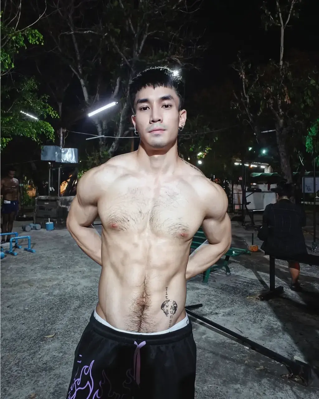 นิยมขนอุย