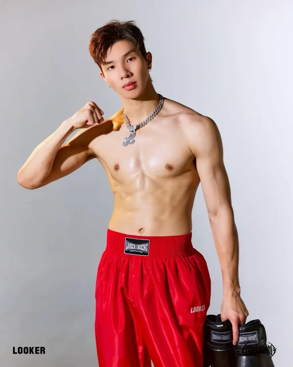พร้อม มวยโค้ก