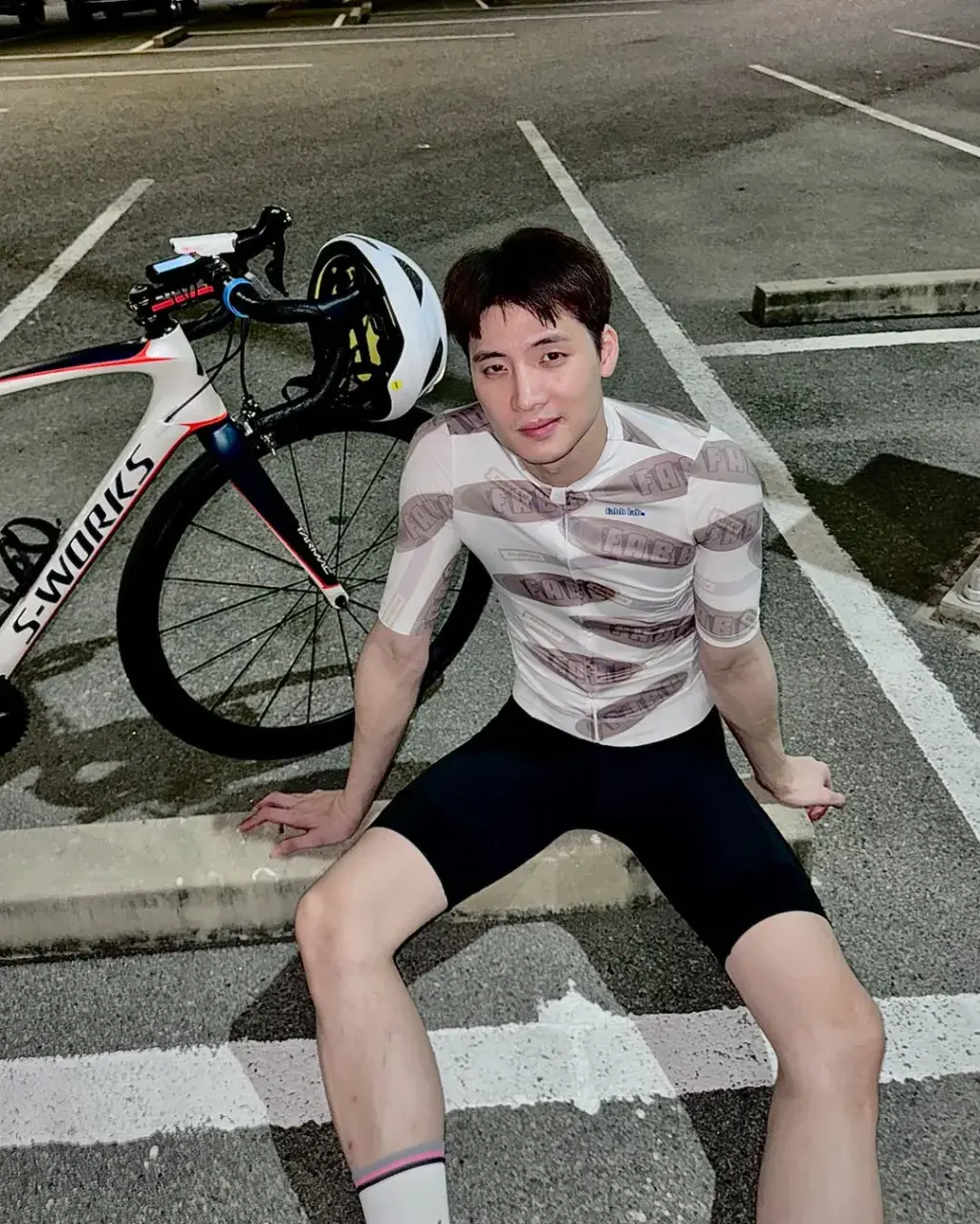 มีน พีรวิชญ์ อรรถชิตสถาพร