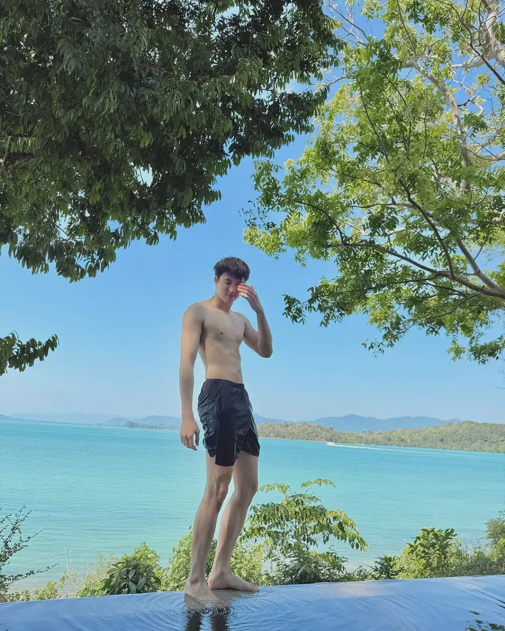 มีน พีรวิชญ์ อรรถชิตสถาพร