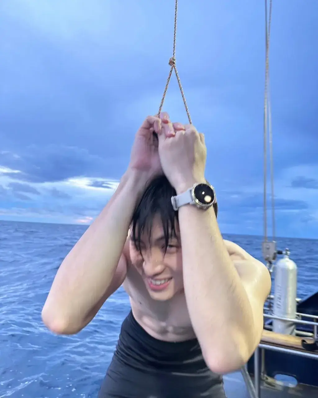 มีน พีรวิชญ์ อรรถชิตสถาพร