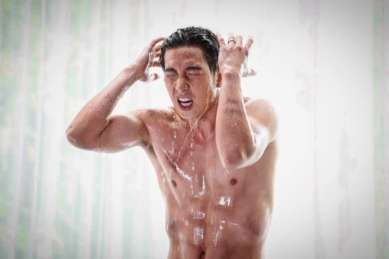 โตโน่หนุ่มกำลังมีข่าวดัง
