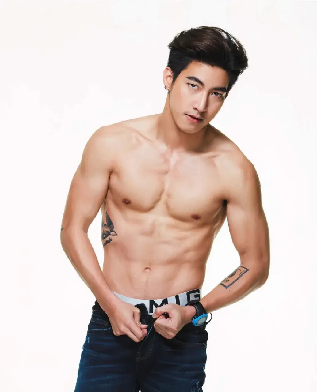 โตโน่หนุ่มกำลังมีข่าวดัง
