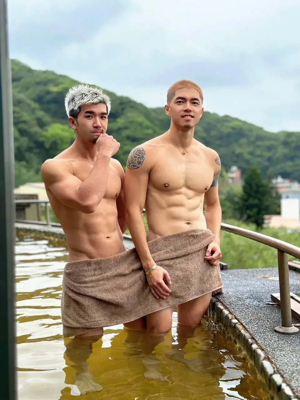ฉีดน้ำมาแรงเต็บสูบเลยเพ่