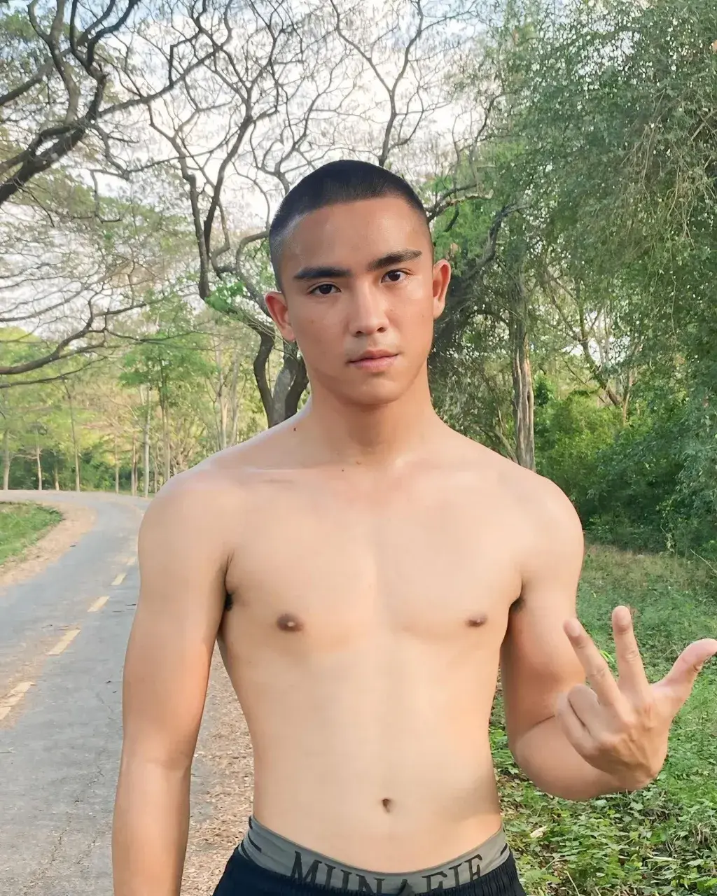 ท.ทหารอึดทน002
