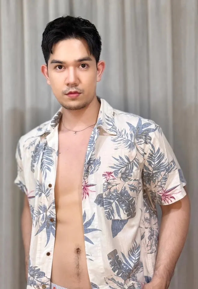 กรุ่นกลิ่นความเสว