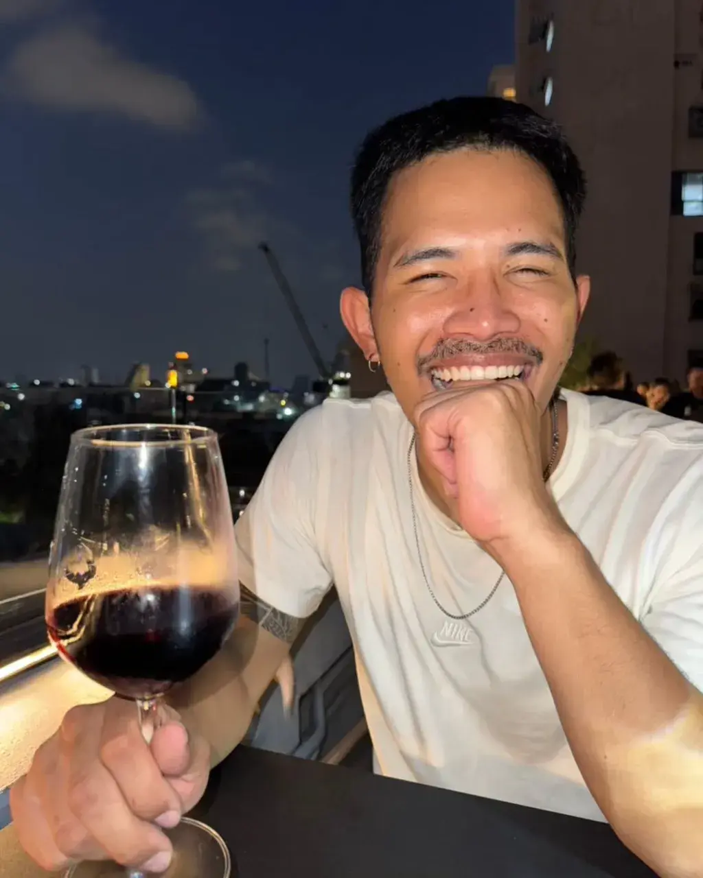 อยากลองของพี่เบิ้มอ่าาาาส์