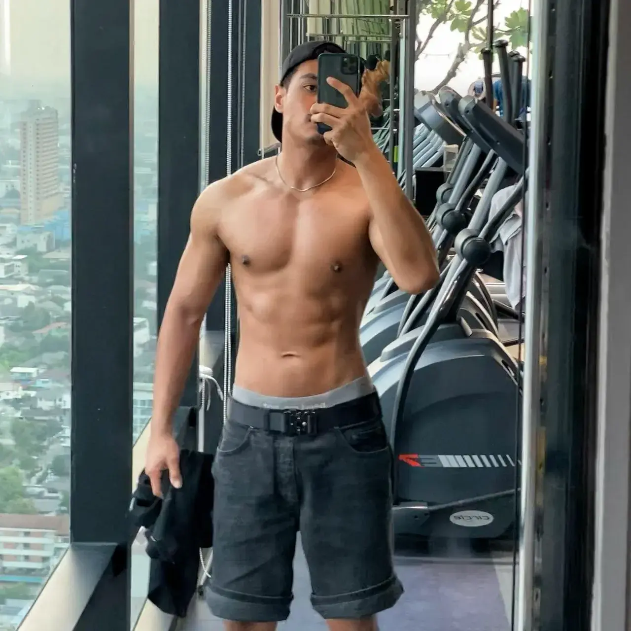 อยากลองของพี่เบิ้มอ่าาาาส์