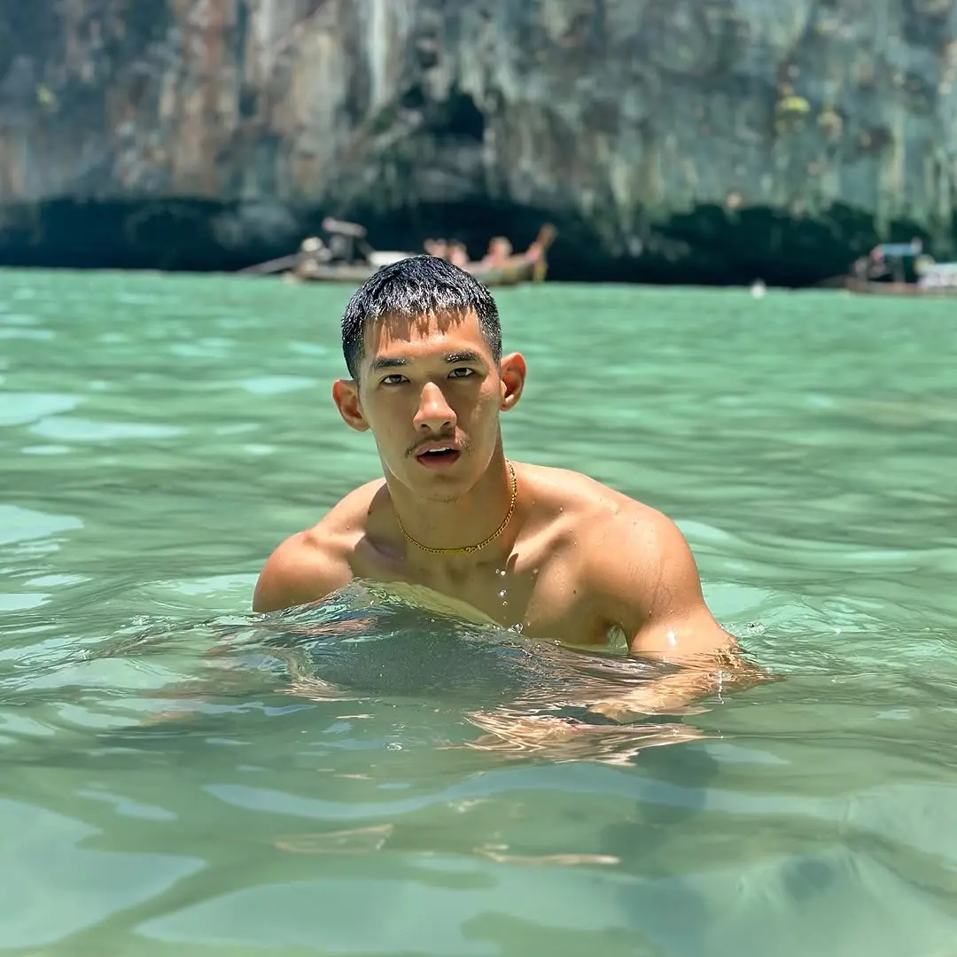 หญ้าอ่อนร่อนรัก