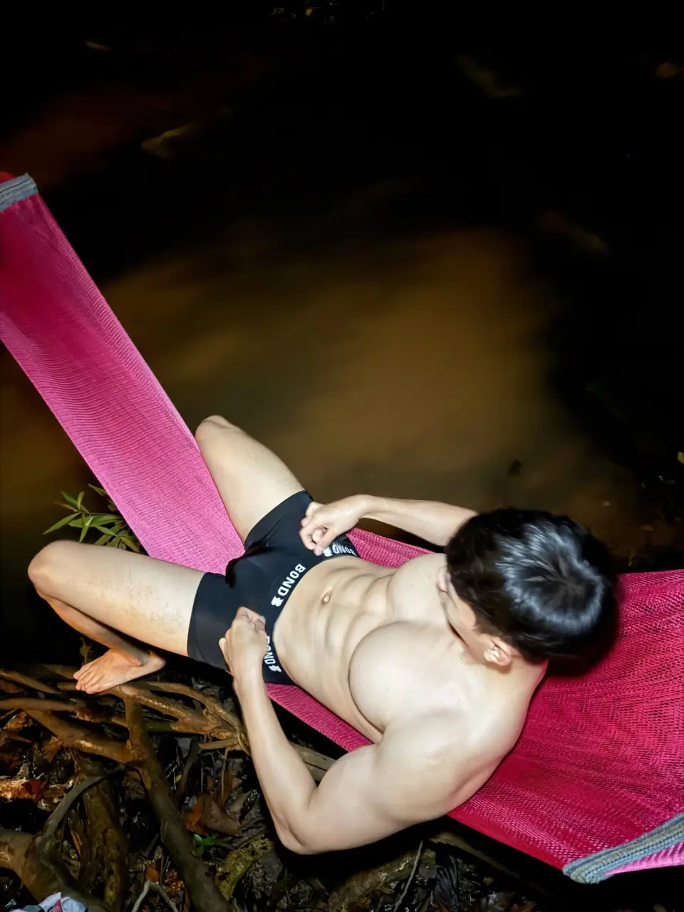 ถอดโชว์สงกรานต์