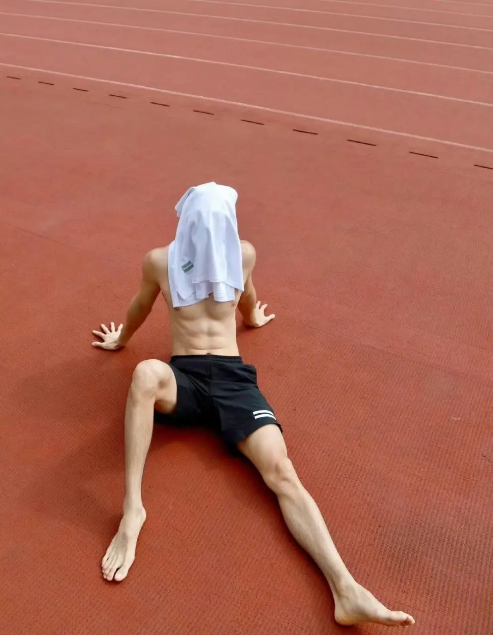 ถอดโชว์สงกรานต์