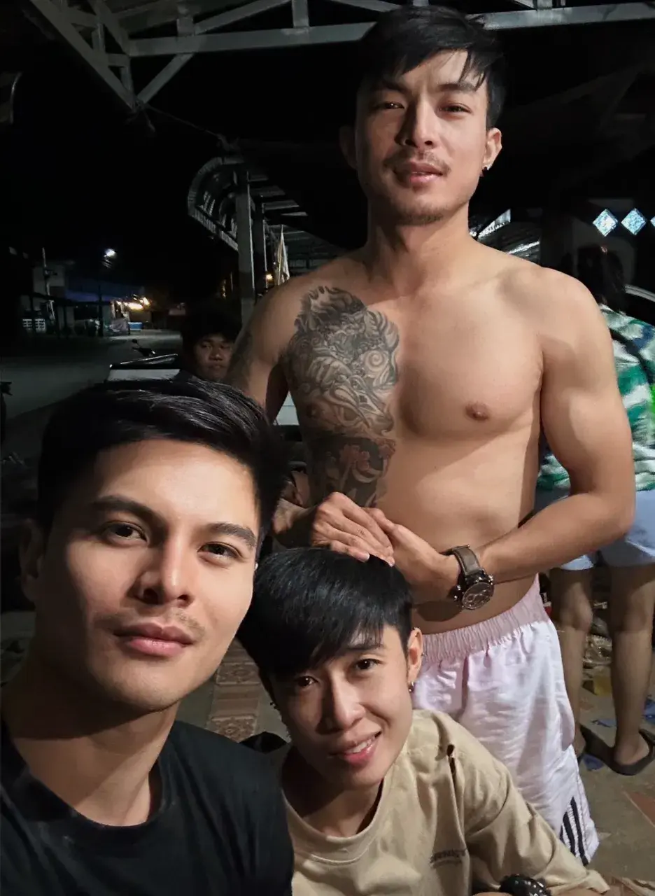 อยากโดนปืนพี่ฉีกน้ำอ่าาาส์