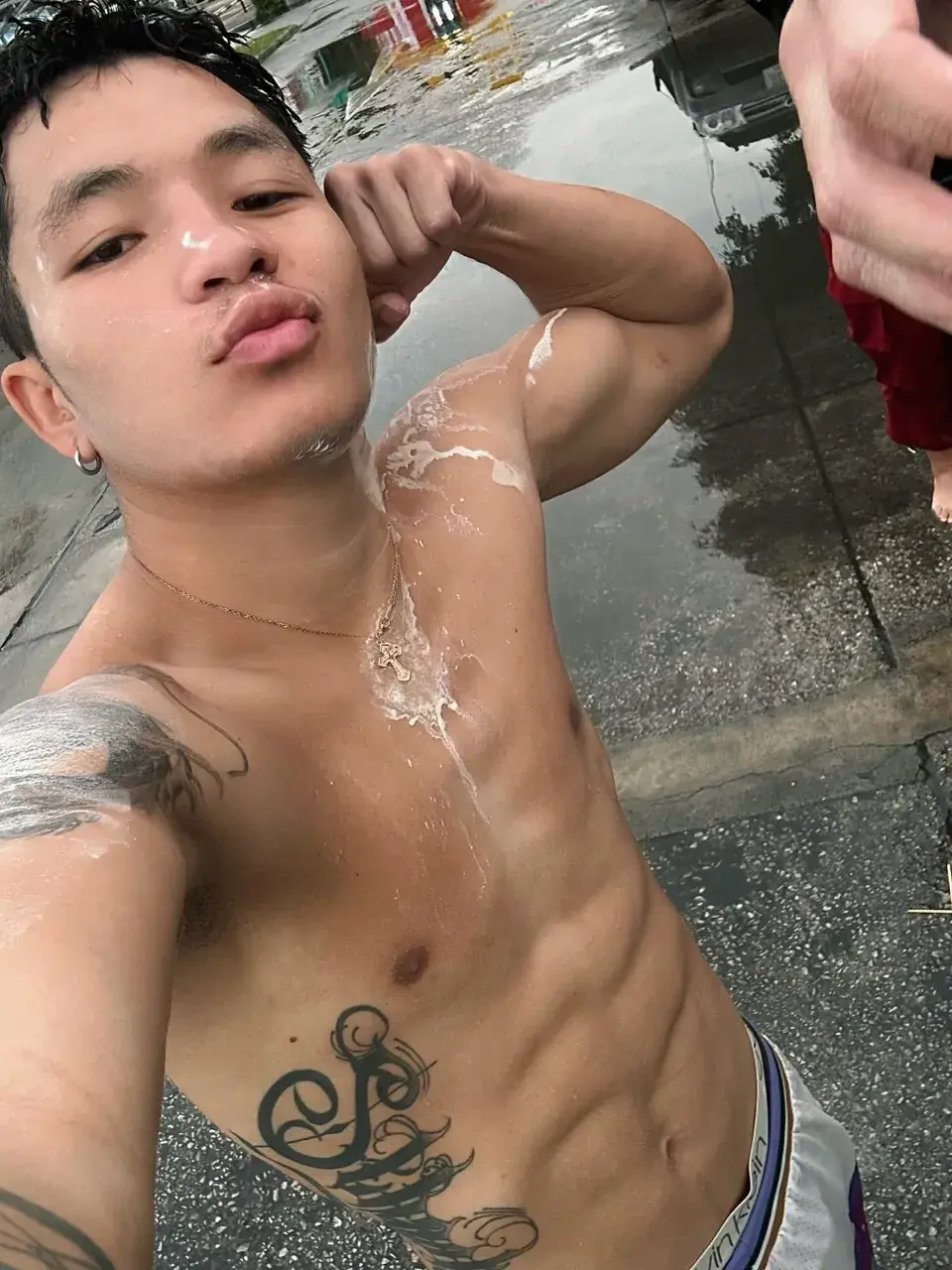 อยากโดนปืนพี่ฉีกน้ำอ่าาาส์