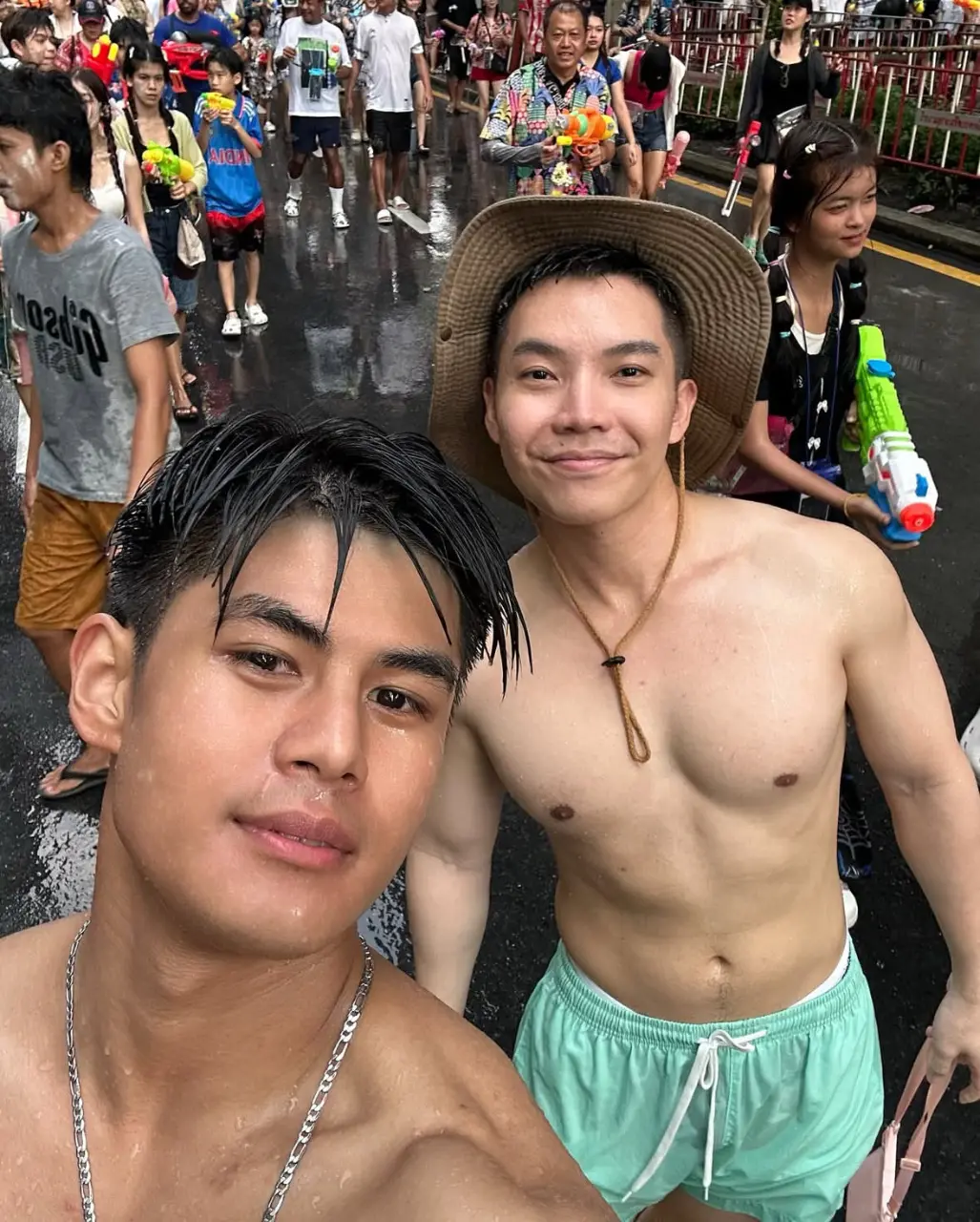 วิวเปียกฉ่ำ