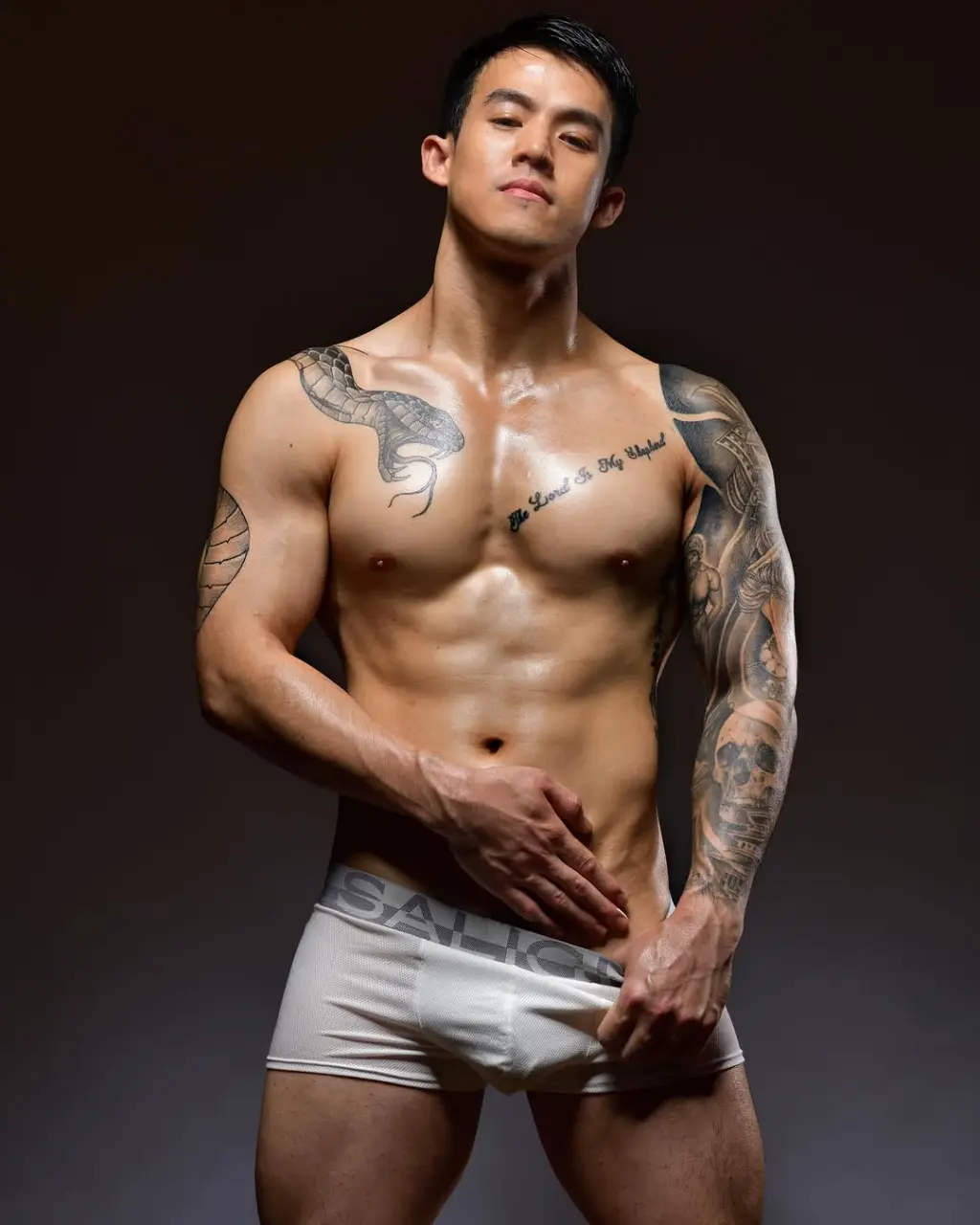 Cool GUY : fndxx