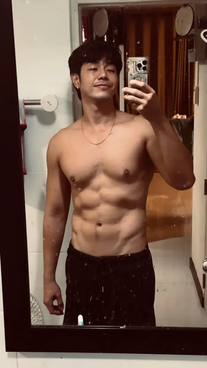 พี่อ่าาาาาาส์ อาร์ตตตต