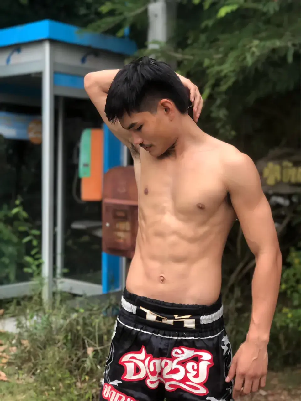 มวยให้สุดลำโค้ก