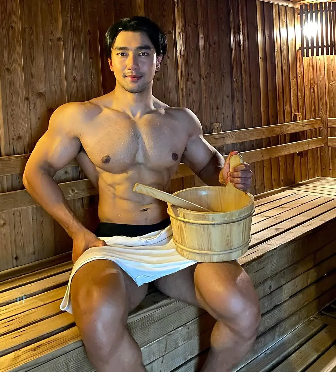 Physique : Nitisart Jakborvornphan