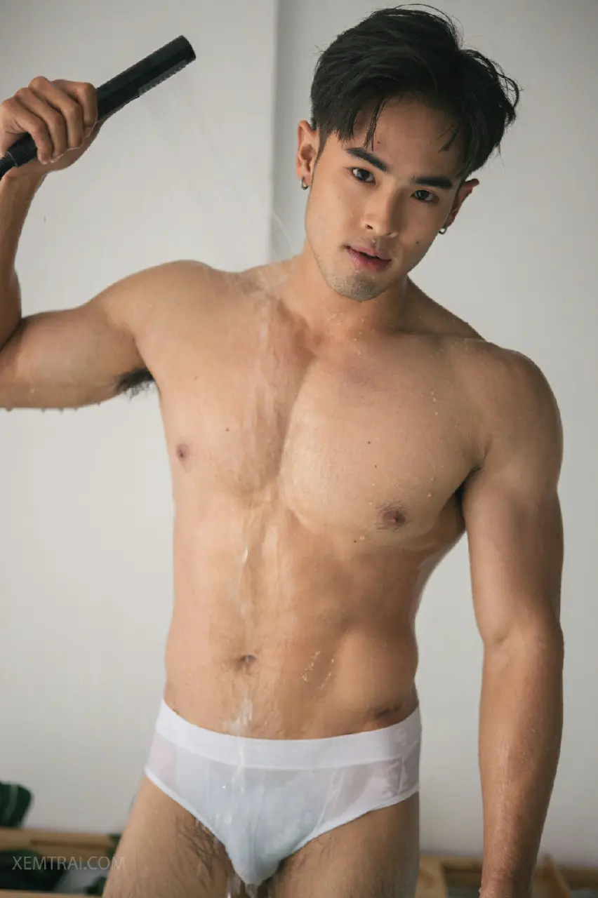 Photobook : 1 DAY WITH POOM