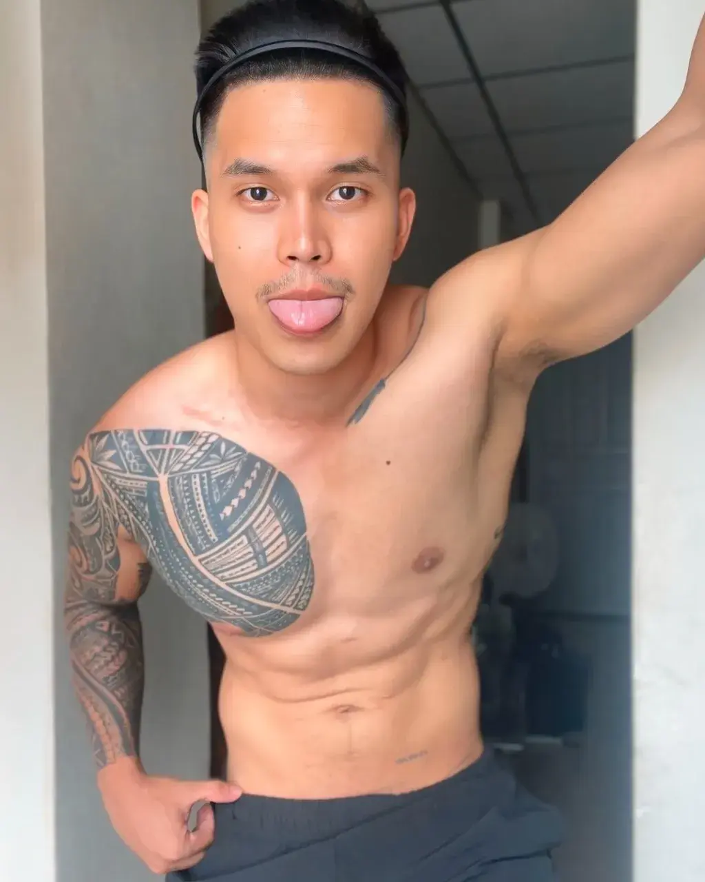 อยากมวยโค้ก ให้พี่ล่ำ