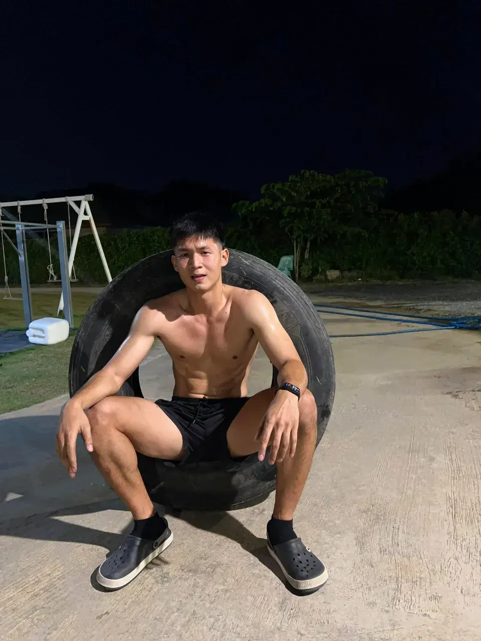 ผัวเขาเด้าดี