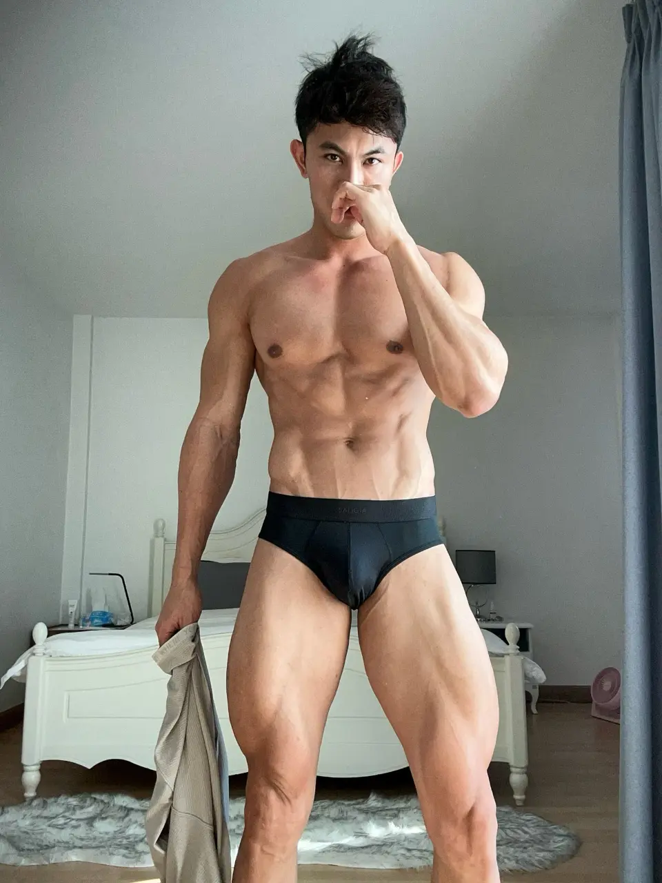 Cool GUY : Tanadech Khotphakdee