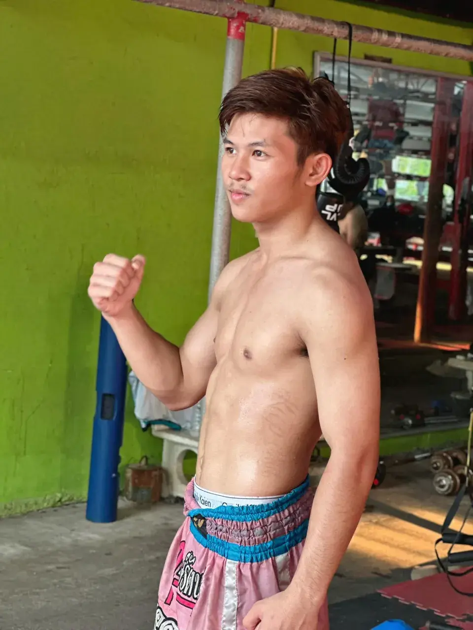 จะมวยให้สุดลำโค้ก