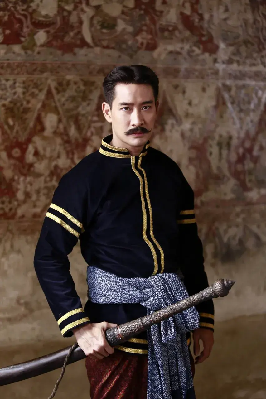 ป้อง ณวัฒน์ พระเอกผู้ยึดบทเจ้าชู้หลายเมีย