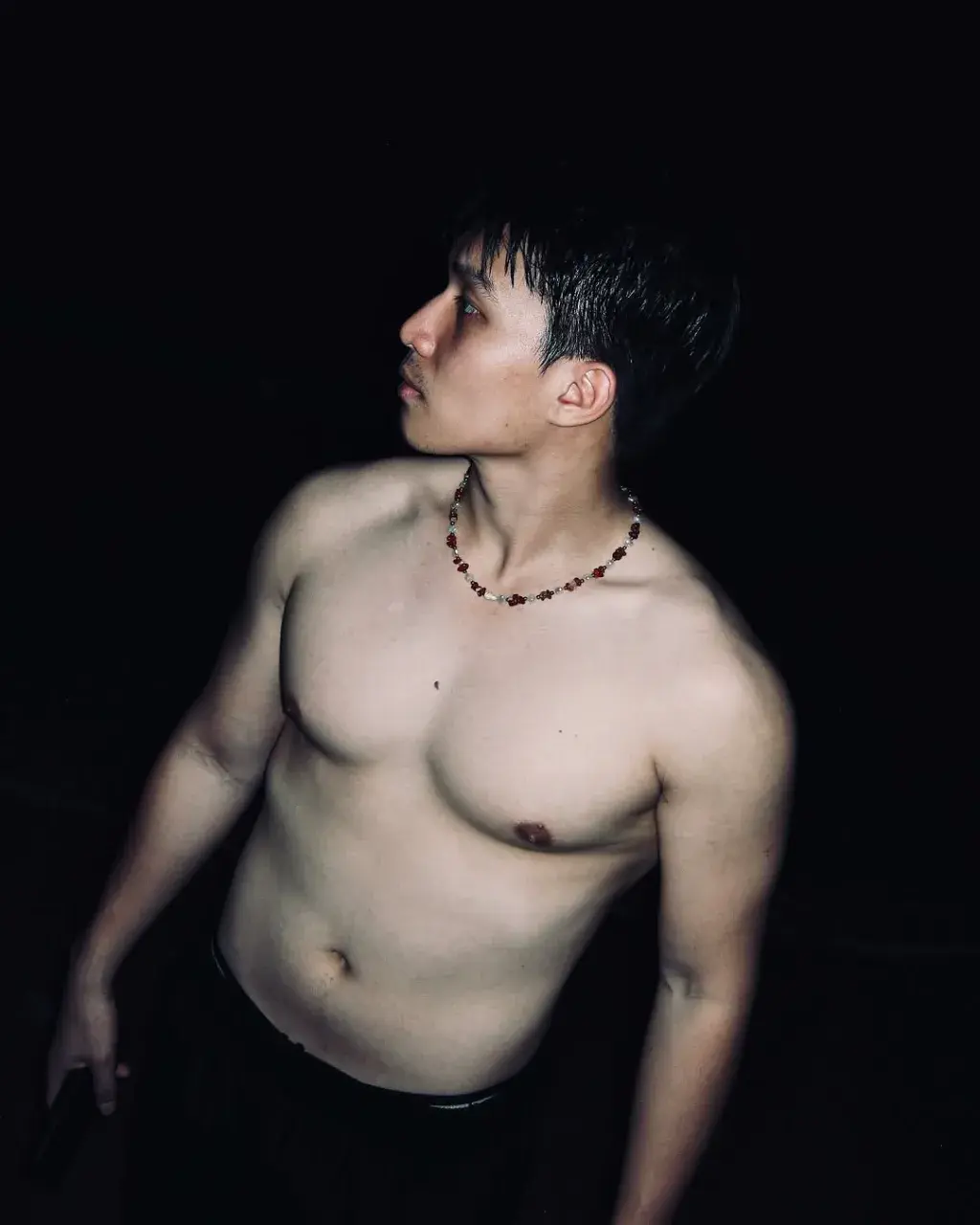 พลังน้ำรักไหลนอง