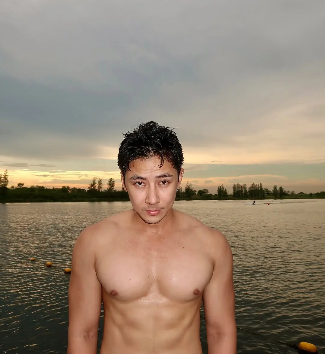 เธอโอโม่...
