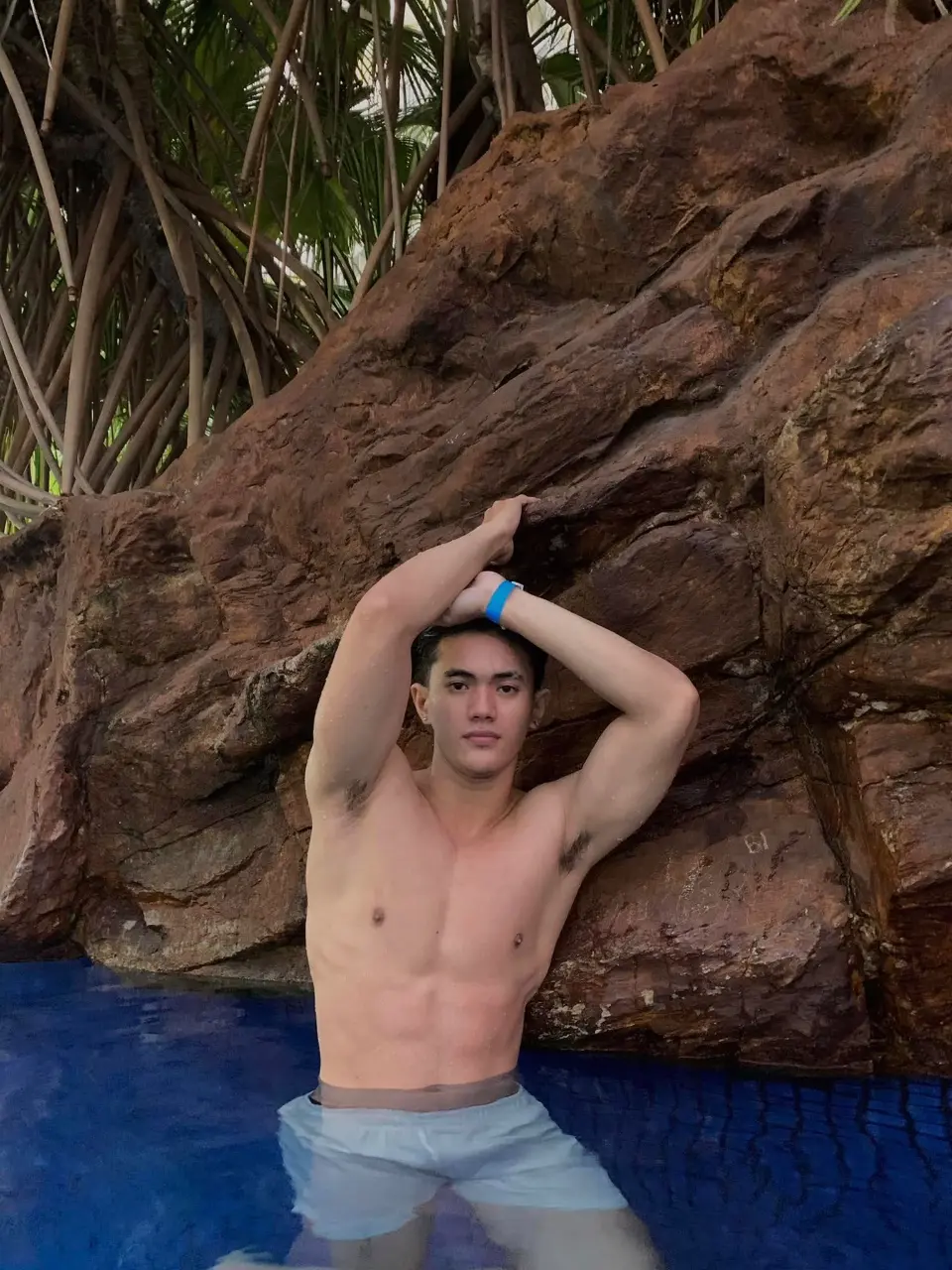 Model & Live Streamer : Billy Yatar