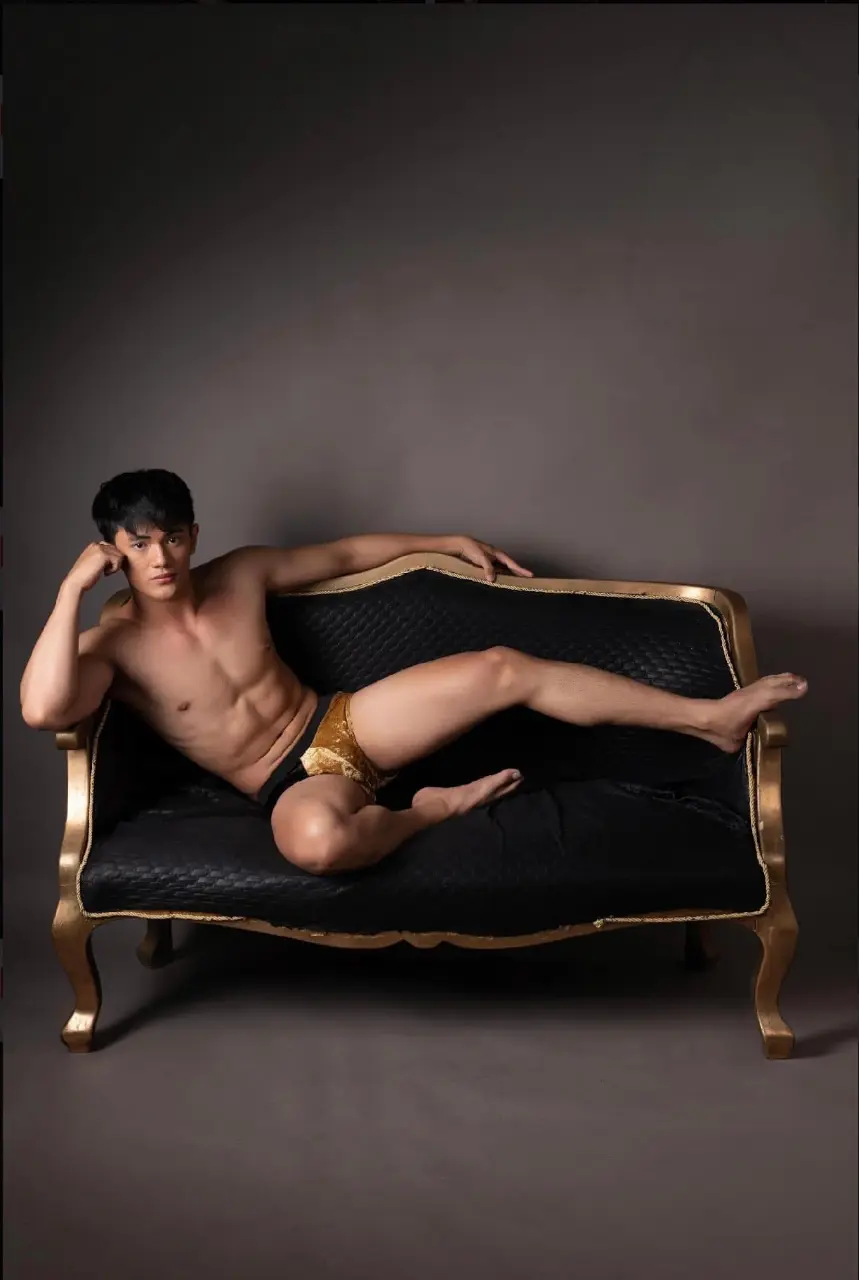 Model & Live Streamer : Billy Yatar