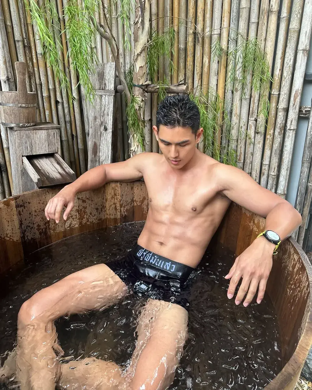 หลงรักฮี