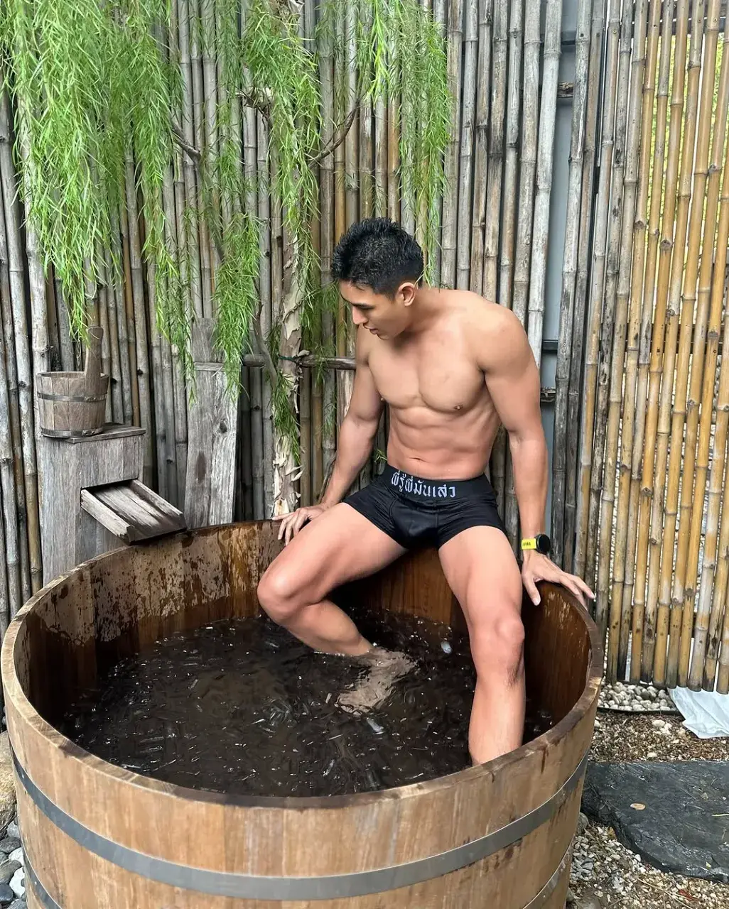 หลงรักฮี